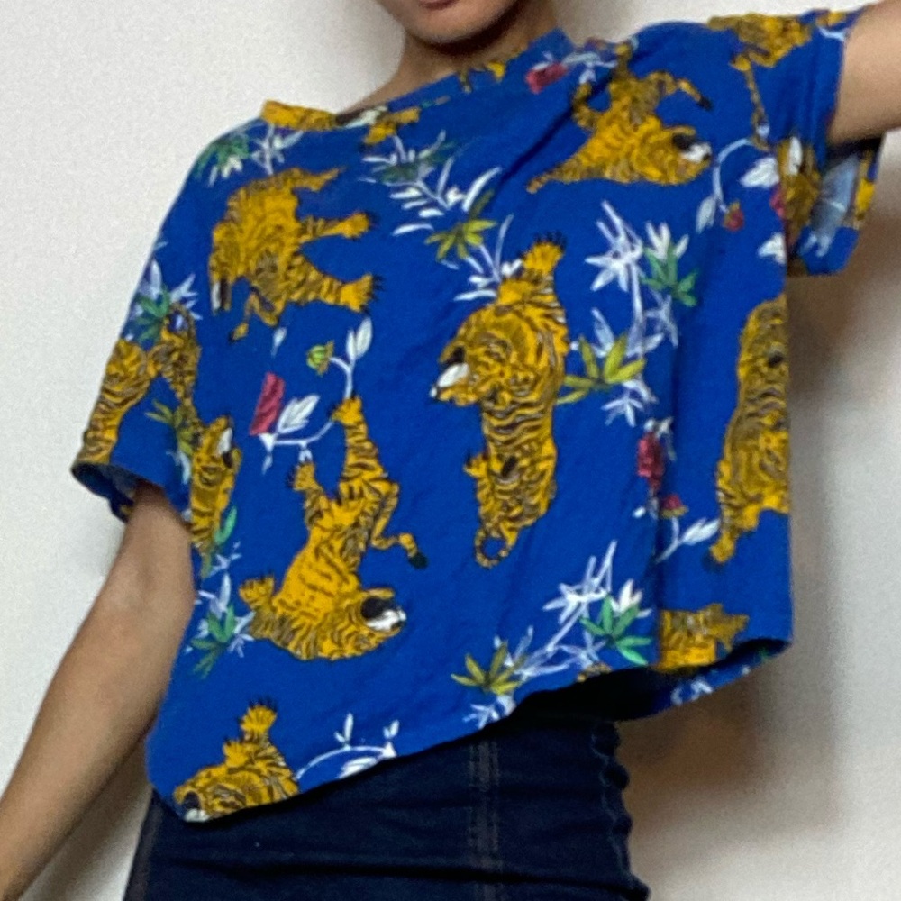 Zara cobalt blue tee